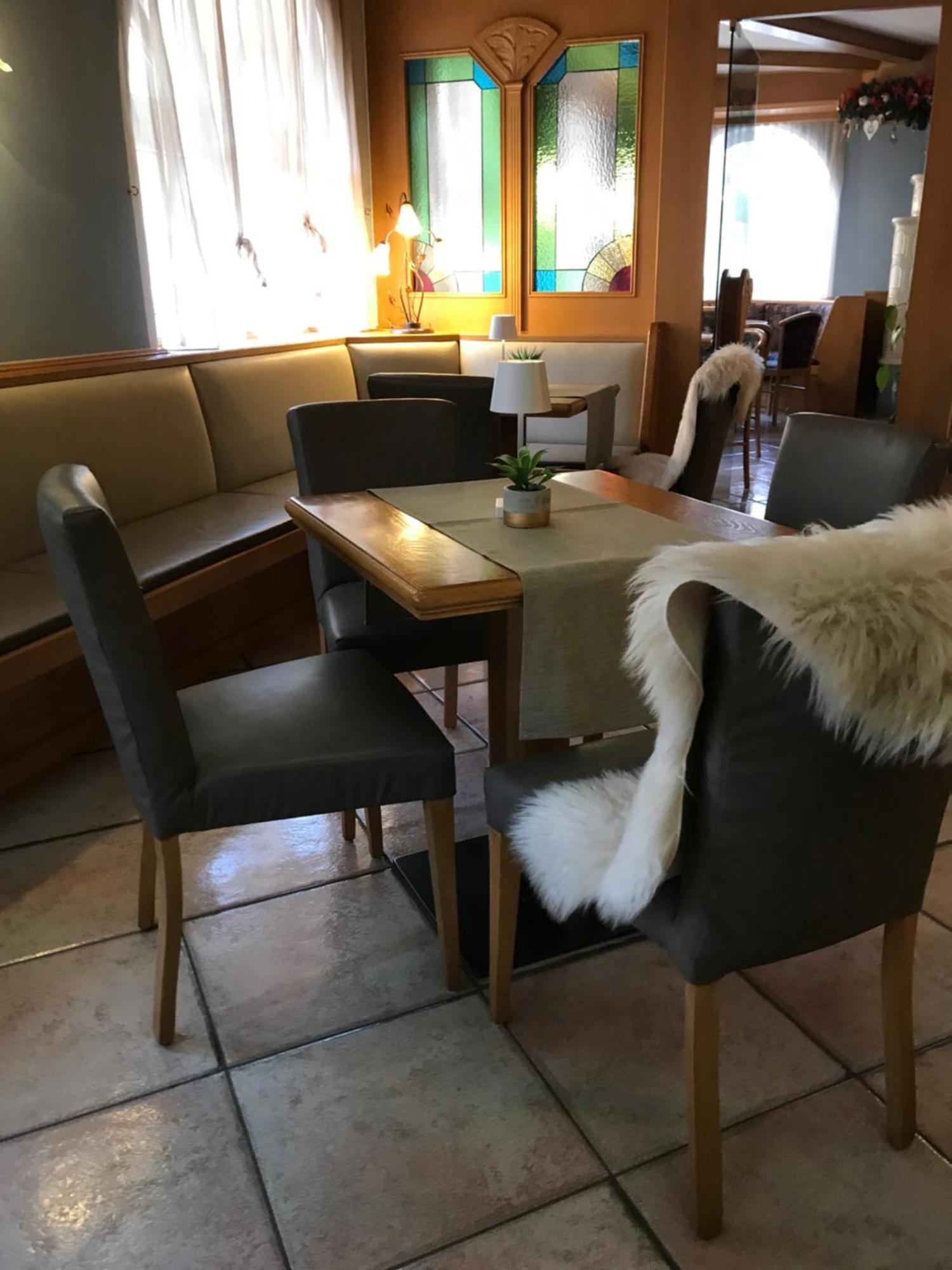 Hotel Michela Мале Экстерьер фото